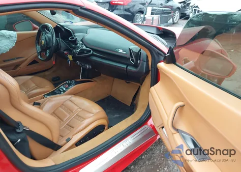 2015 Ferrari 458 Spider z USA, uszkodzony, nr VIN ZFF68NHA1F0211313